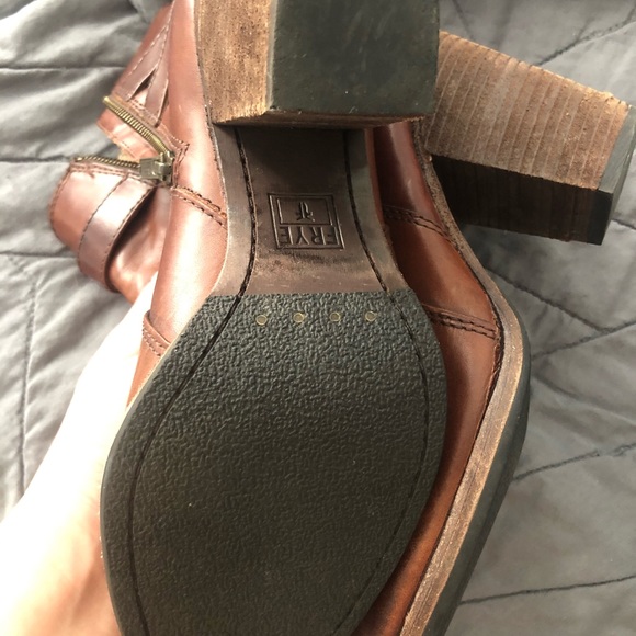 Frye Patty Leather Riding Bootie in Camel - Picture 5 of 6